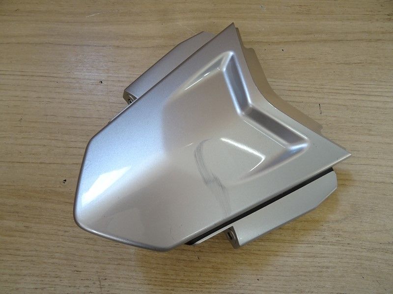 DOSSERET ARRIÈRE Suzuki GSX 1300 B-KING type CR111/CR211 2008/2010