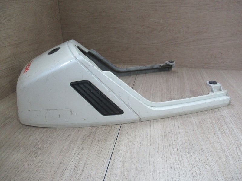 Dosseret coque arrière Suzuki GSX 1100 ES 1983-1986
