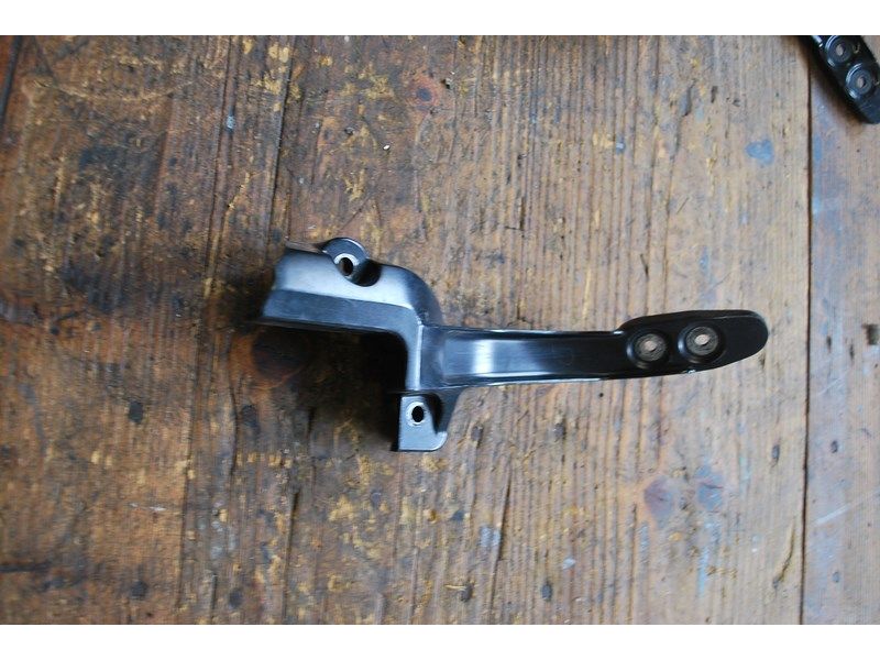 Support de rétroviseur gauche Yamaha  600 FAZER 1998-01