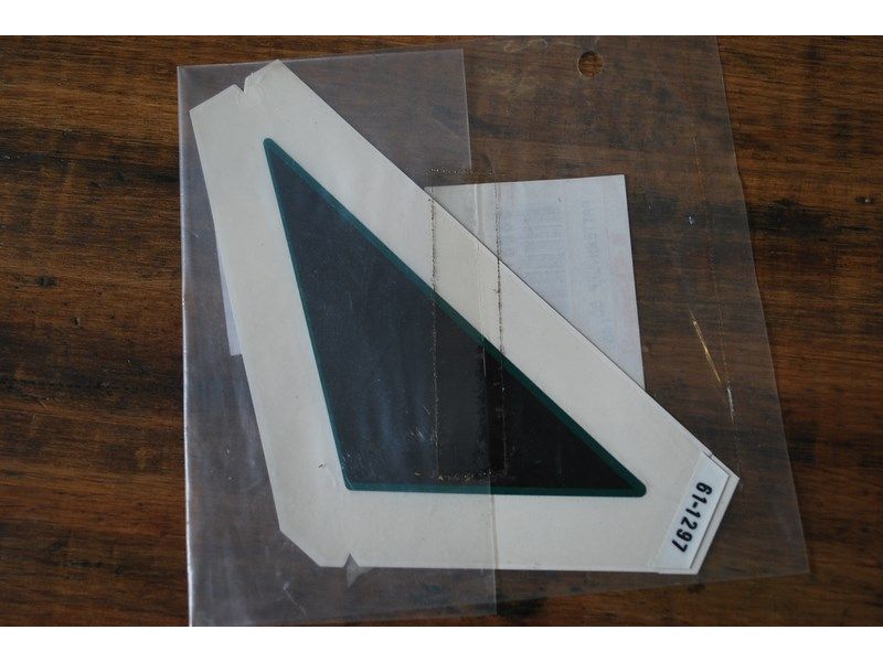 Sticker tête de fourche droit Kawasaki Ninja ZX-9R 1994-96 (56061-1297)