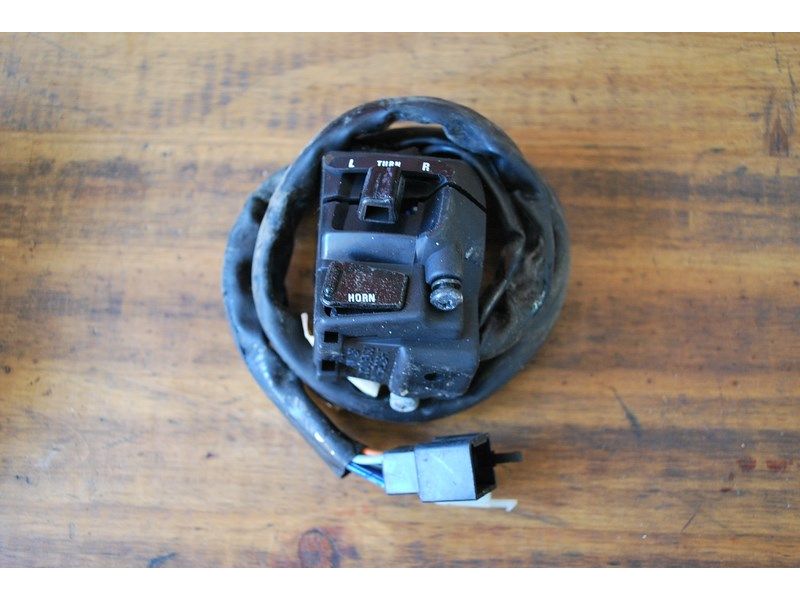 Commodo gauche Honda 1000 CBR (SC25) 1991-1992 (35200MW7600)