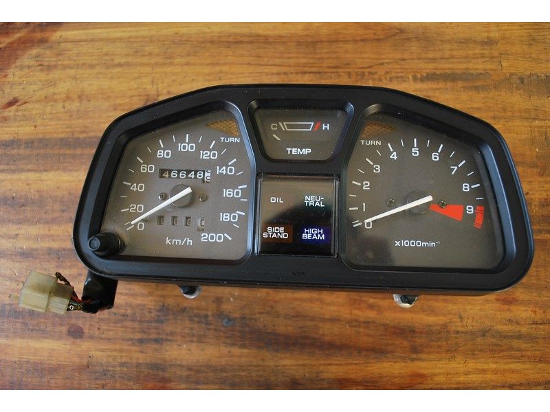 Tableau de bord Honda XVL 600 Tarnsalp (PD06) 1991-1994 (37100MS6621) 46648 km