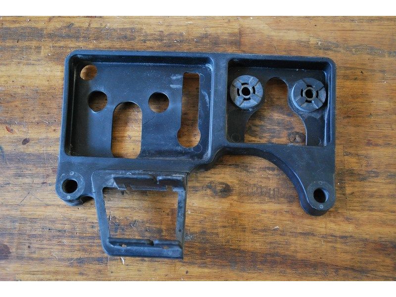 Support de tableau de bord Honda 600 XLR (PD03) 1983-1985