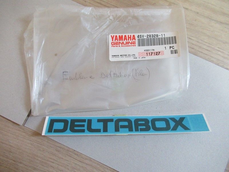 Emblème Deltabox Yamaha YZF 1000 Thunderace 2000-2001 (4SV-28328-11)