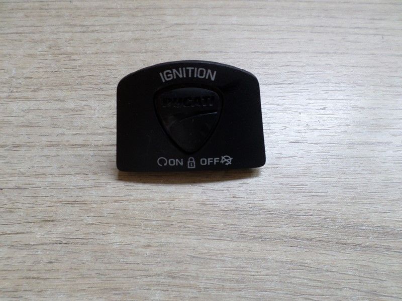 Bouton de mise en route DUCATI 1200 DIAVEL 2011/2014 type G100AA