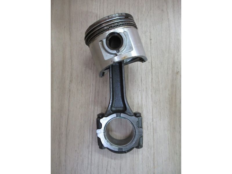 Ensemble piston bielle Honda 400 et 500 CX 1978-1982