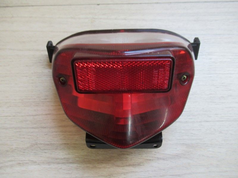 Feu arrière Suzuki GSXR600/750/1000 2000-2003