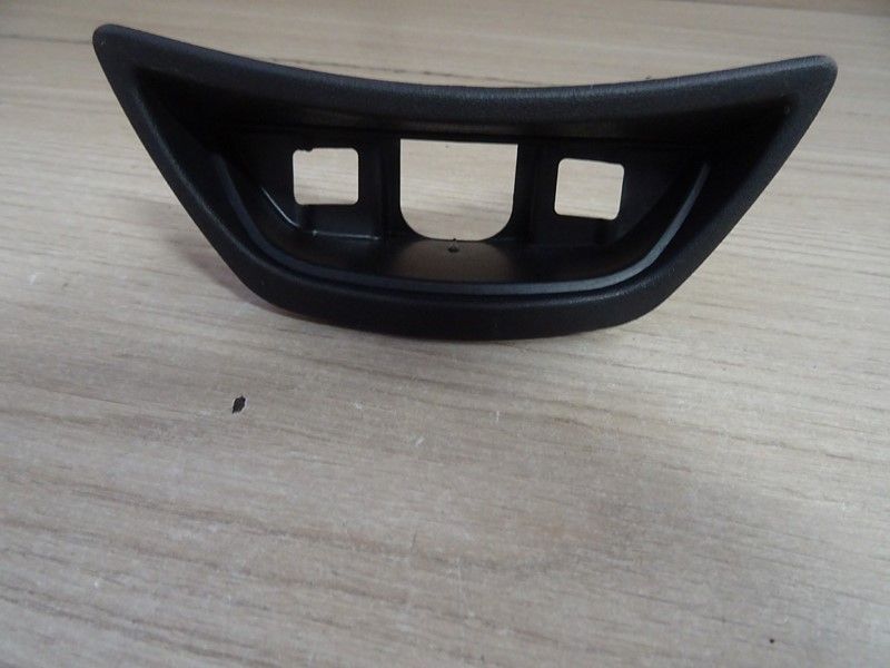 Support feu de position avant Piaggio MP3 toutes cylindrées 2007/2014 (655810)