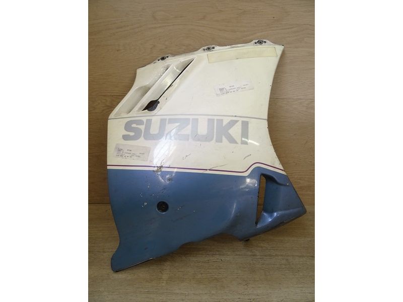 flanc droit Suzuki 1100 GSXF type GV72A à GV72C 1988/1993 (94471-48B)