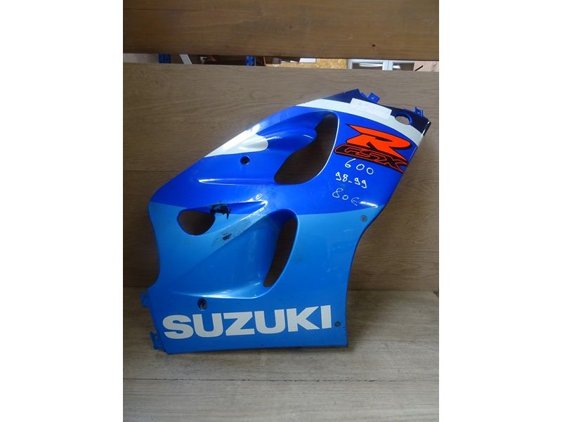 Flanc droit Suzuki 600 GSXR type JS1AD 1997/2000 (94471-33E00)