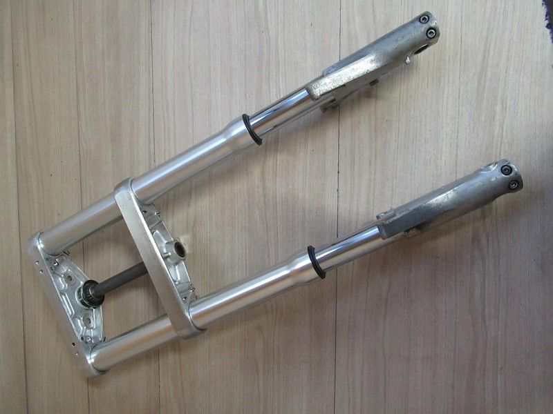 Fourche complète HONDA GL 1500 F6C Valkyrie SC34 1997/2002