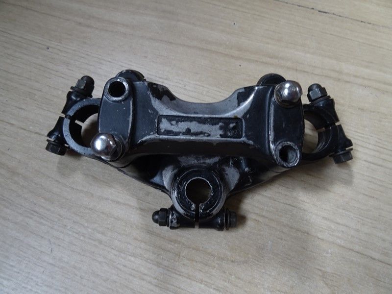 Té supérieur Suzuki GS 650 E 1981/1983
