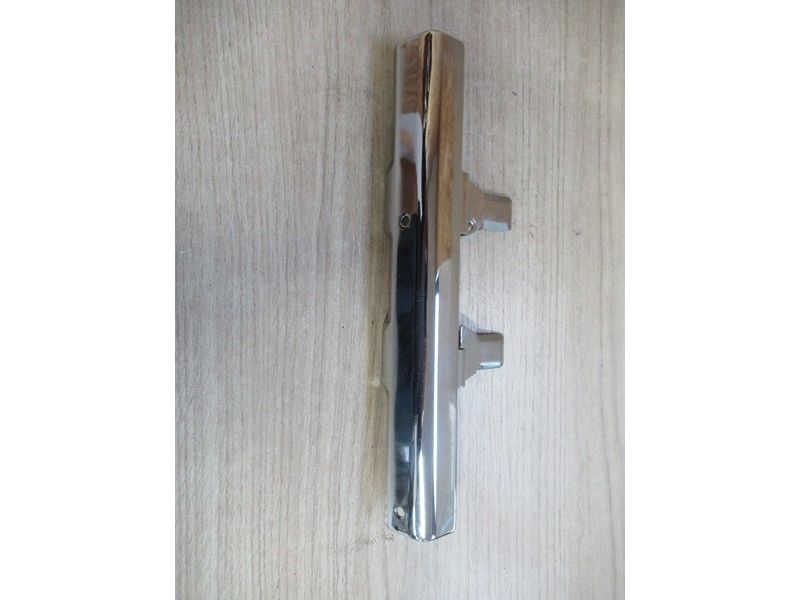 Enjoliveur de rampe de carburateurs gauche HONDA GL 1500 F6C Valkyrie SC34 1997/2002