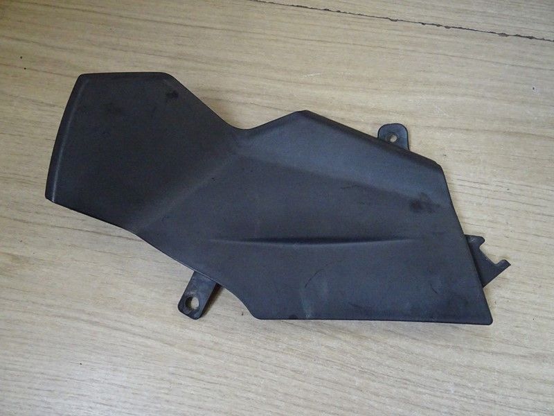 Cache latéral droit sous selle Moto Guzzi 1200 Norge type LPH011 2006/2008 (977114)