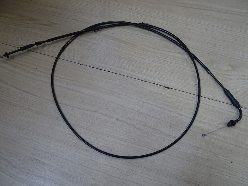 Cable de gaz fermeture Piaggio Fly Typhoon 125,150cc (649603)