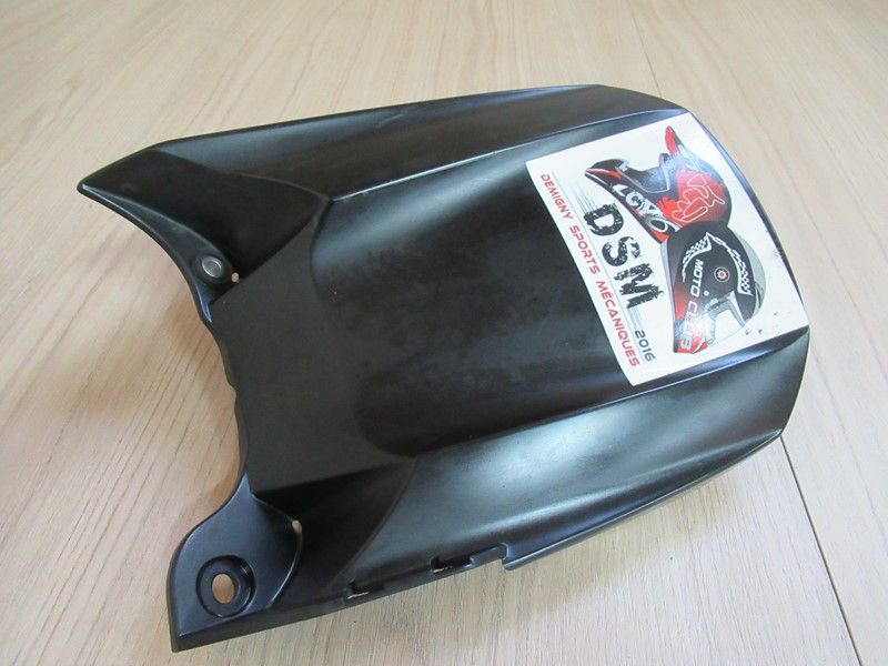 Garde boue arrière Yamaha R1 2004-2006 (5VY-21650-00)