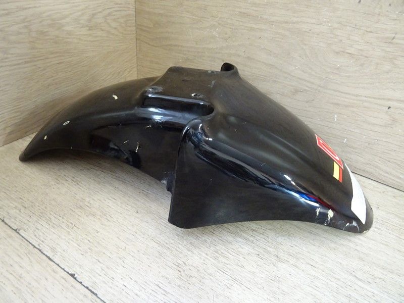 garde boue avant Suzuki 1100 GSXR  type GU74C 1986/1988