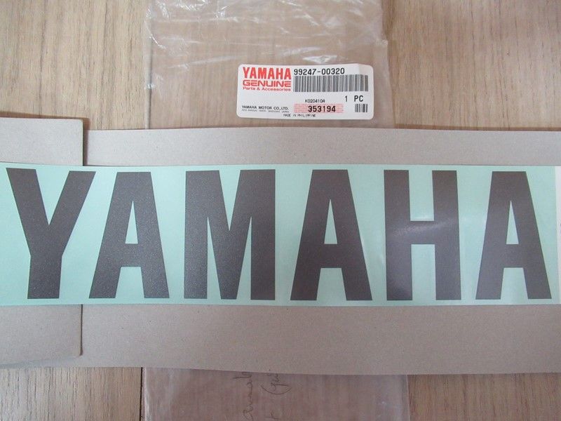 Emblème Yamaha Yamaha YZF 1000 Thunderace 2000-2001 (99247-00320)