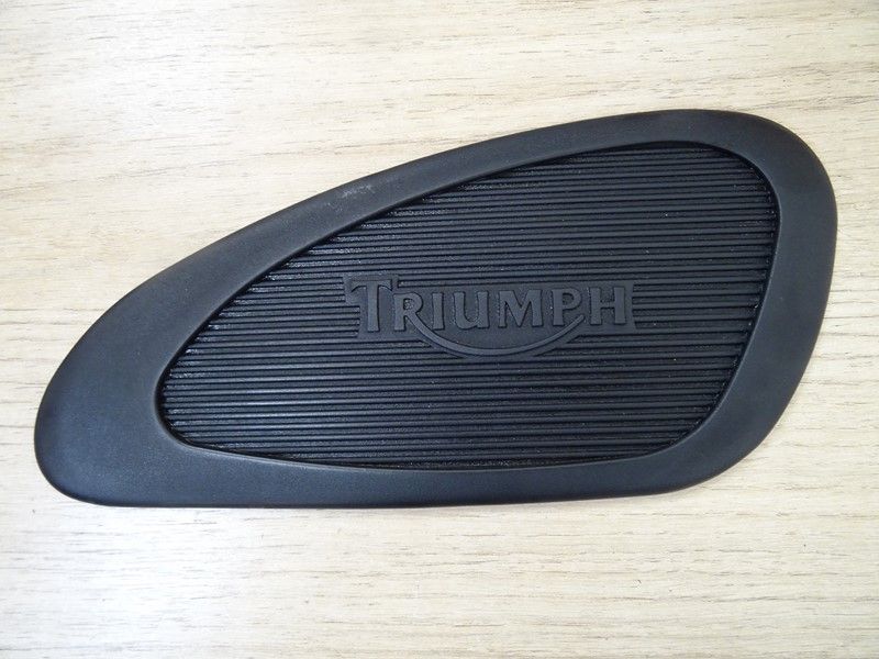 Grippe genou droit Triumph T100 Bonneville 2000/2015