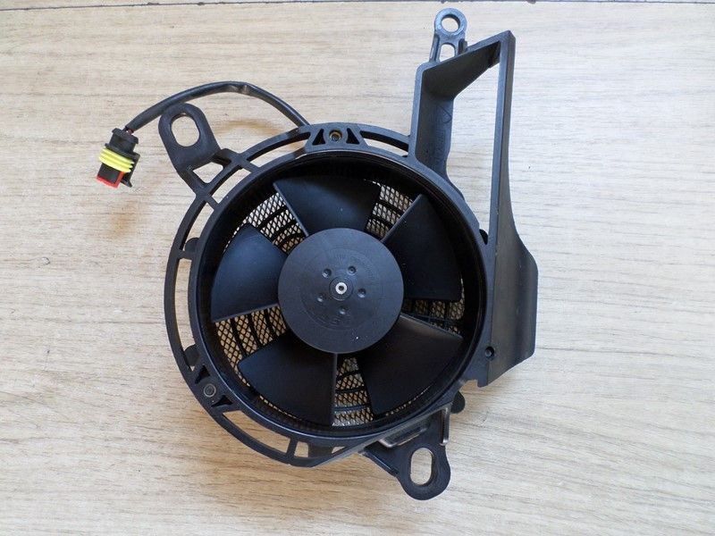 Ventilateur de radiateur droit DUCATI 1200 DIAVEL 2011/2014 type G100AA