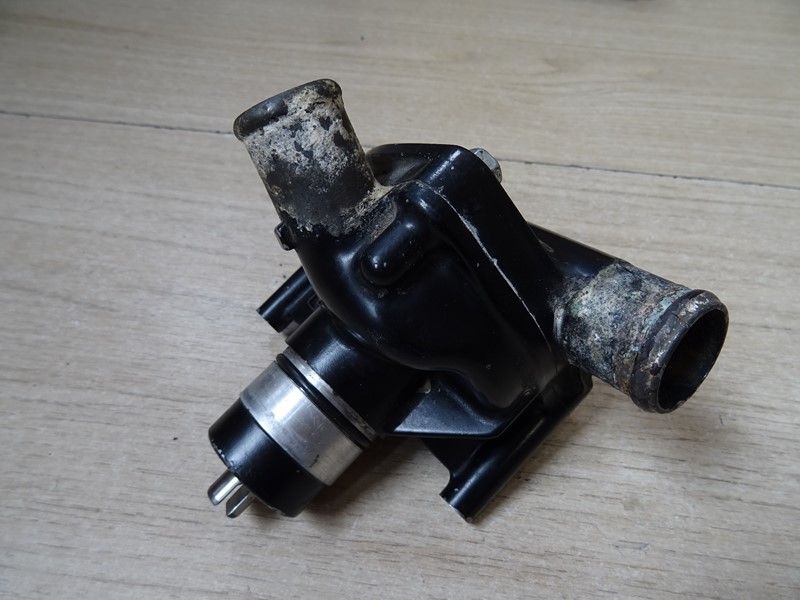 Pompe à eau de refroidissement Triumph 955 Daytona type T595/T507 1997/2002