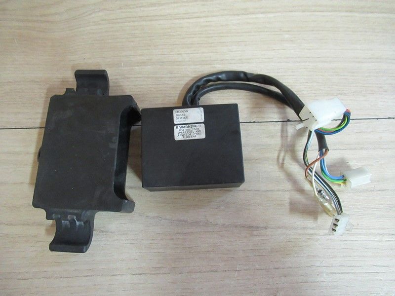 Boîtier CDI Suzuki DR 350 1994-1999 (32900-14D50)