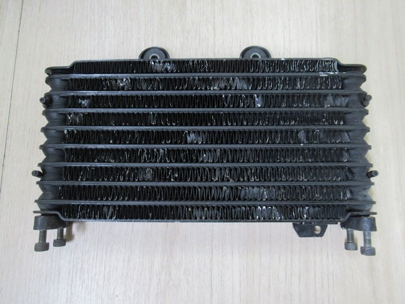 Radiateur huile Suzuki GSF1200 Bandit (GV75A) 1996-2000