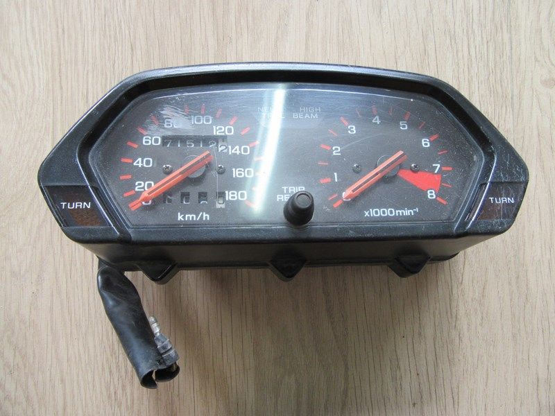 Compteur, tableau de bord Honda NX 650 Dominator (RD02) 1988-1991 – 71512 km (37100MN9791)