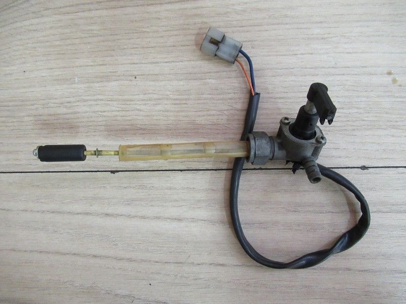 Robinet, jauge à essence Aprilia RS 125 1996-1998