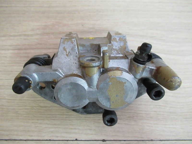 Étrier de frein avant droit Kawasaki ZX10 Tomcat 1988-1990