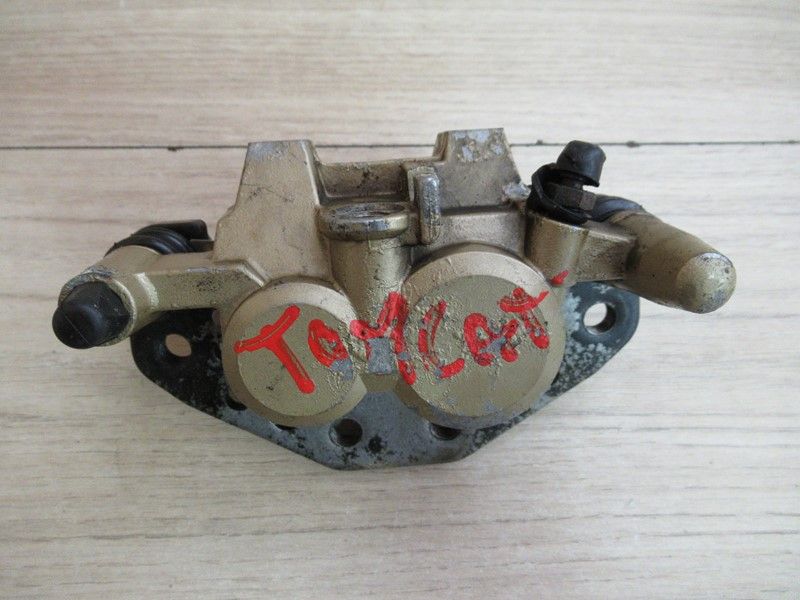 Étrier de frein avant droit Kawasaki ZX10 Tomcat 1988-1990
