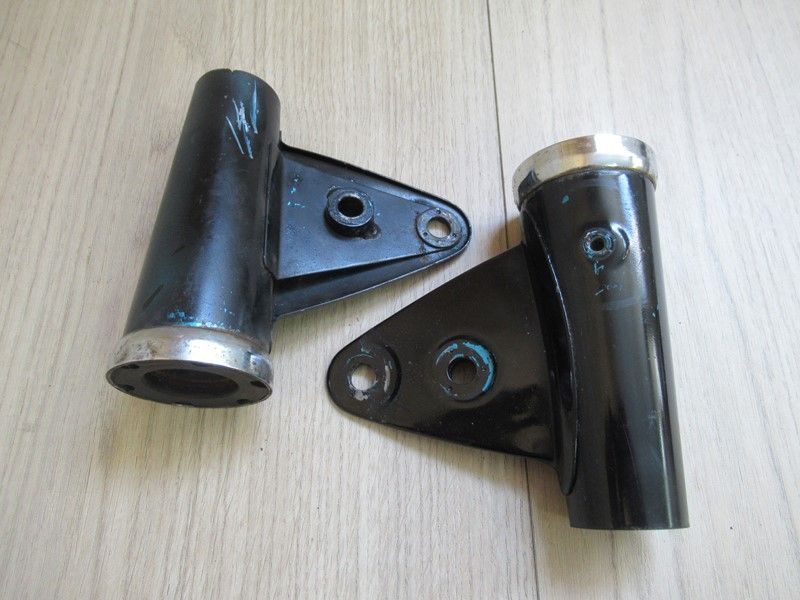 Jeu de support de feux avant Honda CB125 (K5) 1972-1975