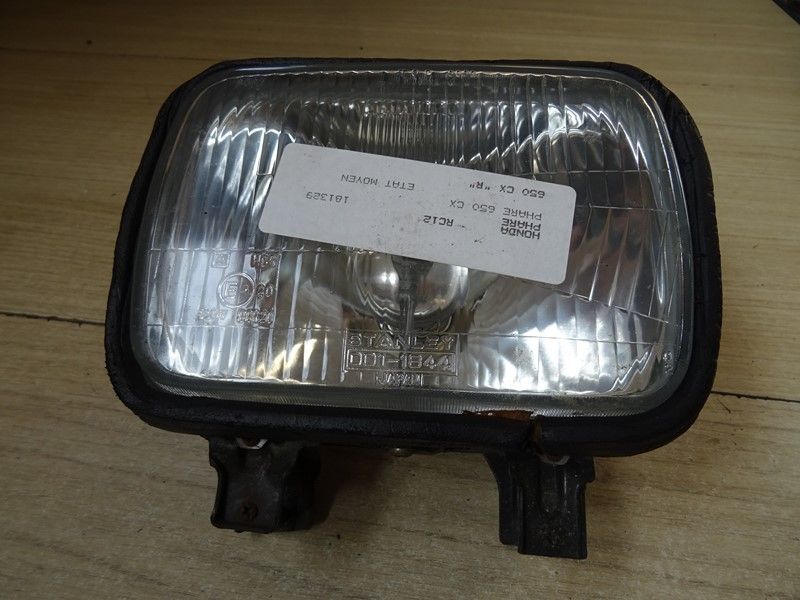 Optique phare avant Honda 
650 CXE type RC12 1983/1987