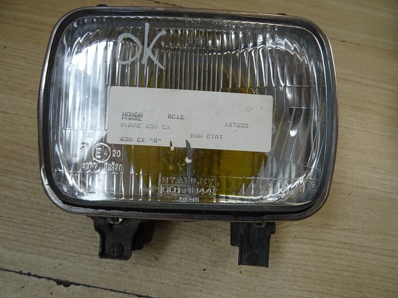 Optique phare avant Honda 
650 CXE type RC12 1983/1987