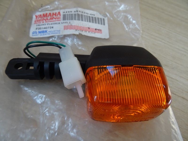 Clignotant avant droit  Yamaha EW 50 2001/2005