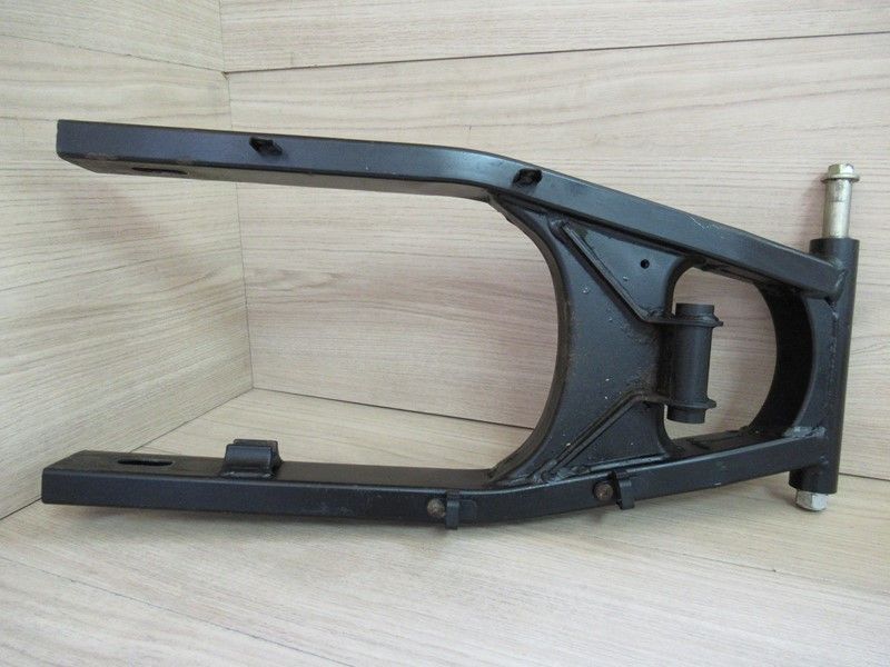 Bras oscillant Suzuki GSXF650 2008-2010