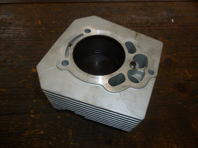 Ensemble piston cylindre Moto Guzzi 750 Breva 2003-09