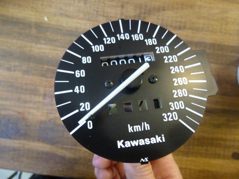 Compteur de vitesse nu neuf Kawasaki ZZR 1100 (ZXT10C) 1990-92