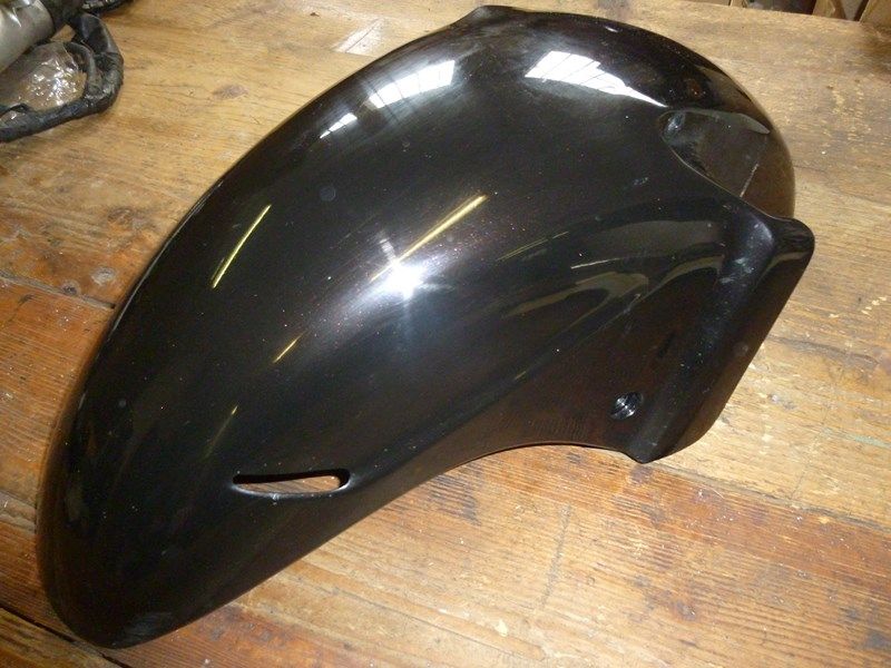 Garde boue avant Honda CBR 1100 XX