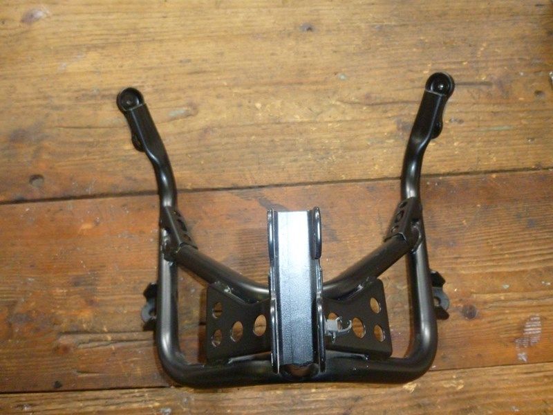 Support de crénage Suzuki GS 500 F 2007