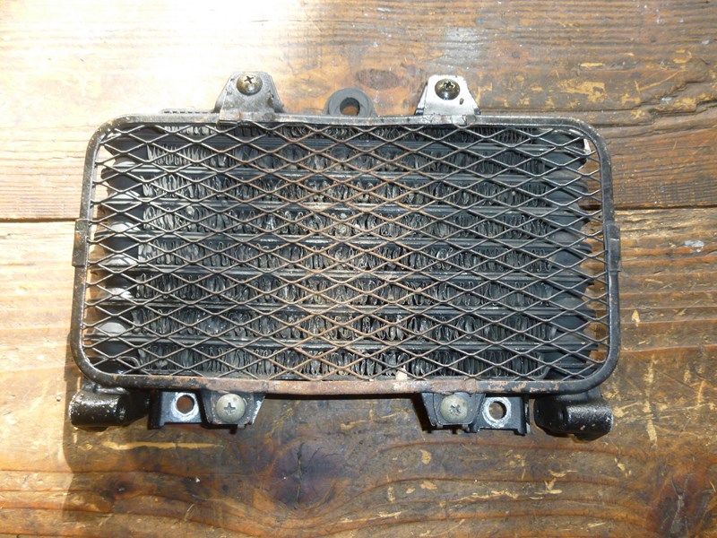 Radiateur d'huile Suzuki 1100 GSXR (GU75D) 1993-96