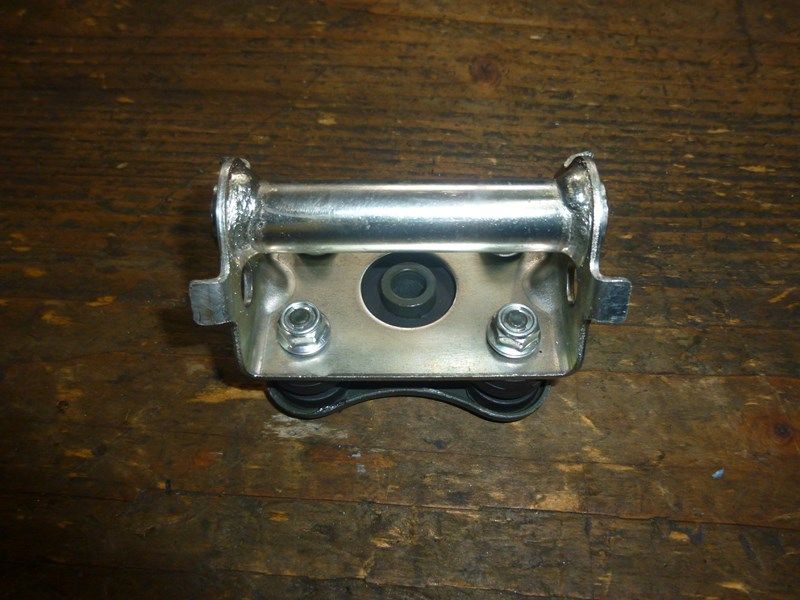 Support de réservoir Suzuki SFV 650 Gladius 2009-2014
