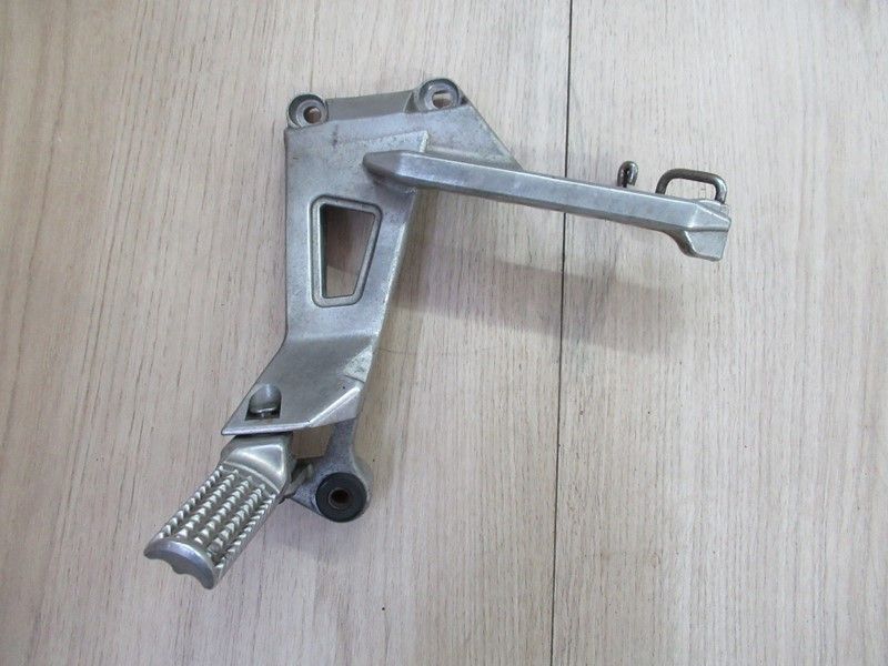 Platine arrière gauche Honda 750 VFR (RC24) 1988-1989