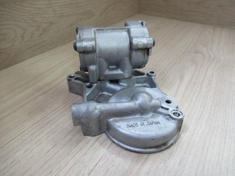 Pompe à huile et support Kawasaki GPZ 1000 RX 1986-1988