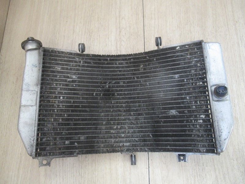 Radiateur Suzuki 600 et 750 GSXR 2001-2003