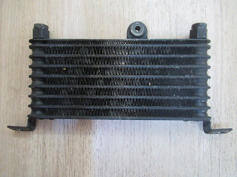 Radiateur d'huile Triumph 955 Sprint ST 1999-2004