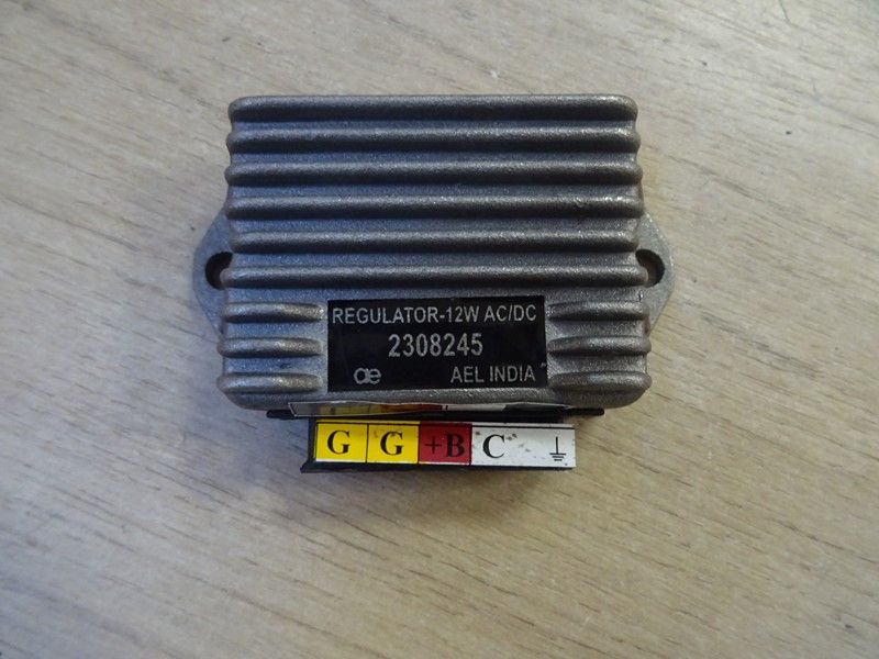 Régulateur Vespa PX 125,150,200cc 2007/2008 (2308245)