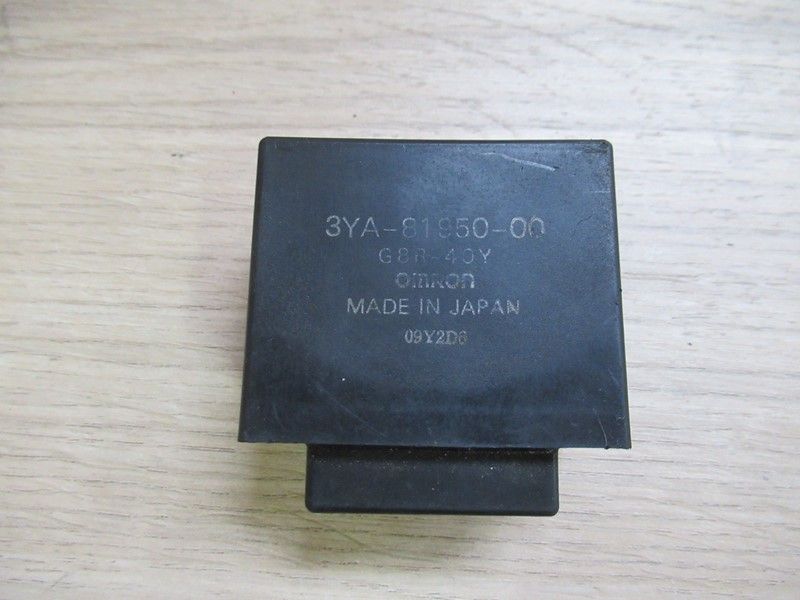 Relais Yamaha GTS1000 1993-1998 (3YA-81950-00)