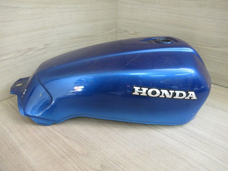 Réservoir Honda 750 VFS (RC07) 1982-1985