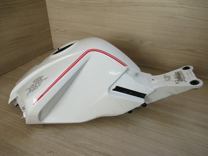 Réservoir d'essence MV Agusta 800 Brutale 2012-2013